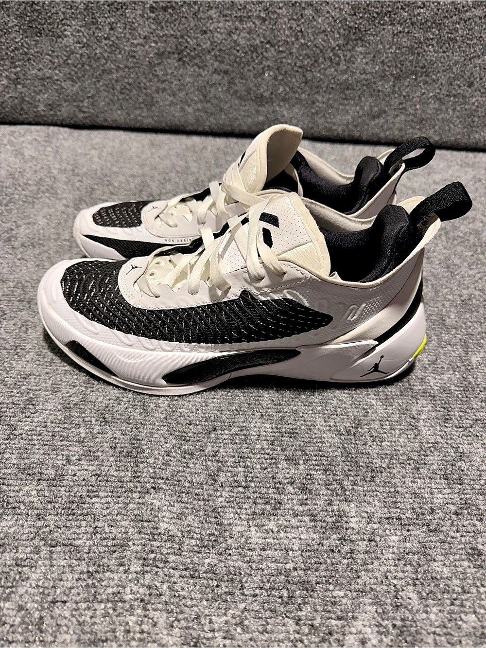 Jordan Luka 1 Reverse Orca Men's Basketball Shoes White Black US 8.5